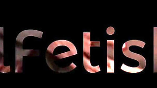 Ebony Babe Has Incredibly Smooth Skin That's an Amazing Turn-on