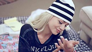 Daddy I Am Bored - Elsa Jean