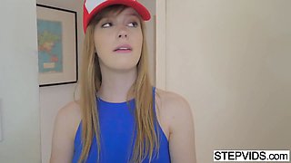 Nerd Dolly Leigh bangs with her brother