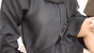 Hindustani Boyfriend Fucks Muslim Hot Girlfriend Hardcore in Hotel - Big Natural Tits & Doggy Style