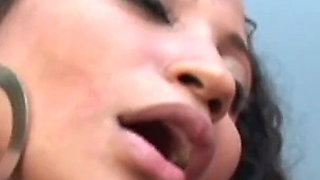 Big ass ebony gets a warm load in her mouth from his BBC outdoor