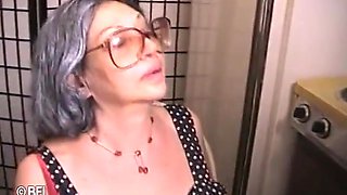 Naughty Granny Gets Her Pussy Fucked And Toyed