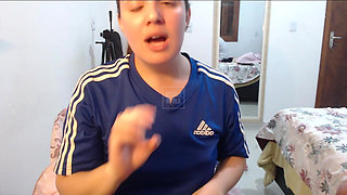 CAM GIRL- Big Ass Blonde Showing Off in Live Chat