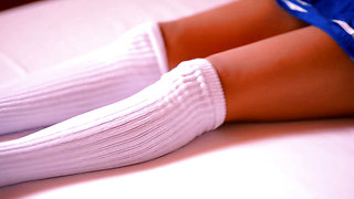 The best friend seduces her colleague's boyfriend and fucks him in his room while she is in a yoga class.