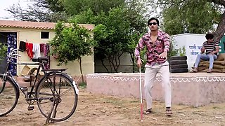 Sexy milf babe playing with dildo on webcam