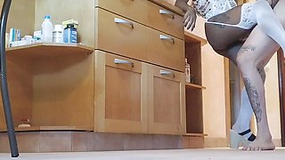 Black Girl Fucked Standing up by Huge Cock in Her Pussy