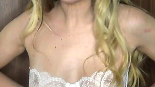 Bride Cheats with Best Man