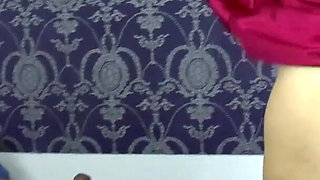 Nao Resistii a Rola Enorme Do Amigo Do Meu Marido