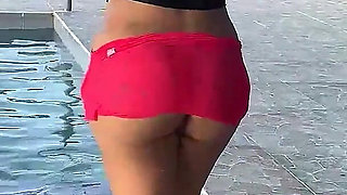 Fucking a Colombian Woman Who Uncaged Me in the Pool