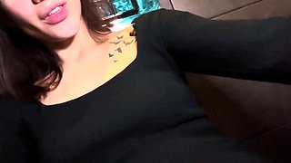Public Masturbation while Shopping Super hot pussy