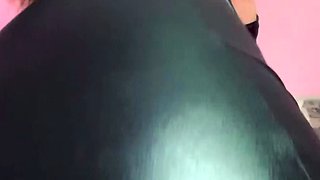 MILF camgirl fetish anal on webcam