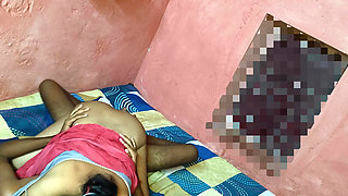 Indian aunty ki Desi devar G ne chuchi dabake pel diya aur khub maja aaya humko