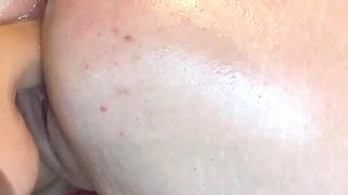 Thick Girl Uses a Sex Machine to Get a Lot of Pleasure!!