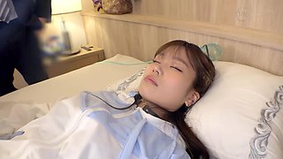 【#病みバイト】担当ホストのためにSNSで見た高額バイトに応募したら金持ちの変態キモおぢ×4のちんちん咥えることになってぴえん^^【みにゃみ(20)】