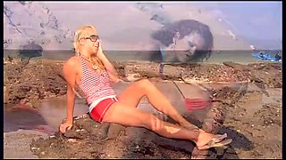 A Hardcore Threesome on the Beach Is Better with Your Friends - Private Porn Sex Videos
