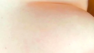 Big boob brunette masturbates on webcam