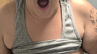 She's so Damn Nasty Rubbing Her Clit Fasty