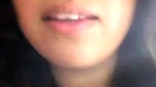 Mexican Webcam Girl Carolina Juarez Reveals Her Curves