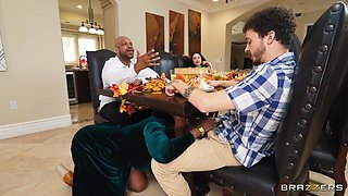 Thankful For a Giving Ebony MILF: Reality Cheating Scene w YumTheeBoss, Apollo Banks, Ameena Green