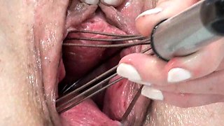 Extreme Masturbation inserting objects in pussy and ass