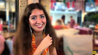 Katty West: Hooker Anal Surprise in Pattaya, Soi 6 Motel