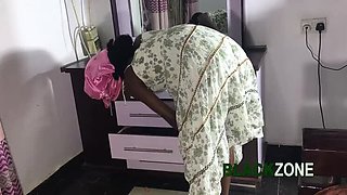 Outdoor Doggystyle Fucking - Nigerian Ebony Teen Gets Creampie