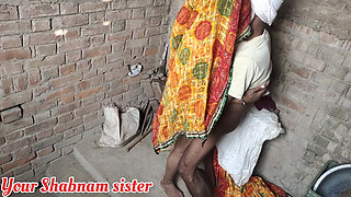 The innocent village daughter-in-law fell for the words of her horny father-in-law __Best Hindi Sex