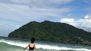 “island Vibes, Ocean Tides, and Breathtaking Sights-pure Paradise Awaits!”