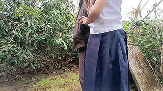 19 YEAR OLD SCHOOL GIRL FUCK BY PROFESOR AT THE BACK OF SCHOOL RISKY PUBLIC SEX