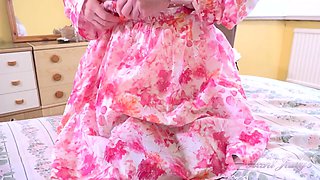 Shameless granny solo breathtaking sex video