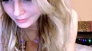 hot amateur blonde close up masturbation HD