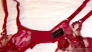 Mature Hotwife's Swinging Passion with Seasoned Lovers