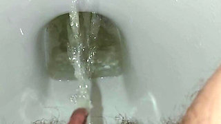 For Lovers of Pissing Girls