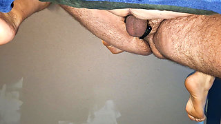 Making her cum and moan