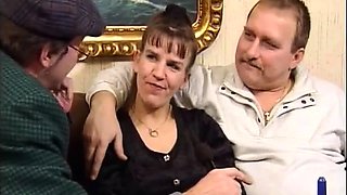 Big-Titted German Amateur Andrea Dalton in Pralle Glocken