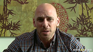 Pussy To Die For With Johnny Sins, Allison Moore - Brazzers