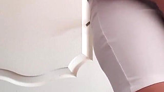I Teach My Neighbor How to Fuck Her Girlfriend Properly