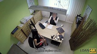 Loan4k. bruna snella ha bisogno di soldi ed è pronta a tutto