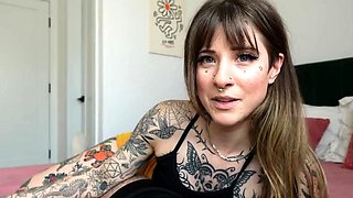 My girlfriend's hot tatted sister begs for a creampie -