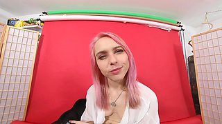 Chloe Toy - Vaping