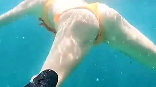 Snorkel Slut in Paradise - Underwater Flash & Naughty Tease