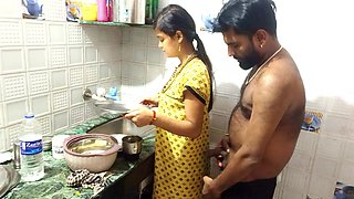 Indian Girl Has Hard Sex in Kitchen Mumbai