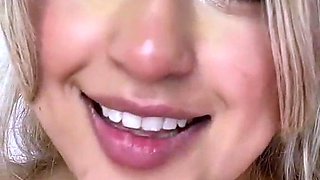 Sweet looking Ebony Teen Solo Masturbation