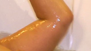 Naughty Teen Sarah Cute Joins Her Step Mom in Bath!