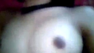 Beautiful Indonesian Babe Gives Blowjob