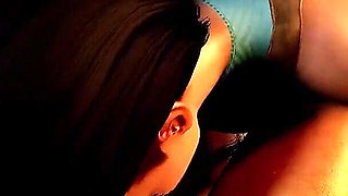 Classic Lara Blowjob Under the Table - Tomb Raider Parody