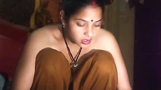 Indian Village Bhabhi Fucked in Night in Her Periods