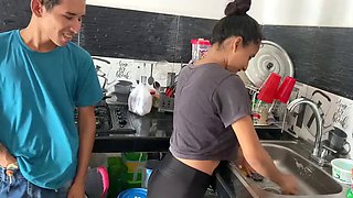 MY STEPBROTHER FUCKS MY PUSSY IN THE KITCHEN