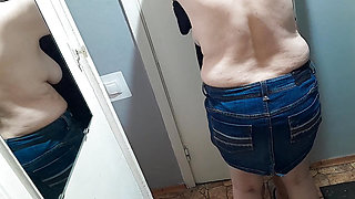 I masturbate to my lesbian girlfriends sex