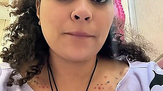 Gassy Milk-intolerant Girl on the Toilet and Farting